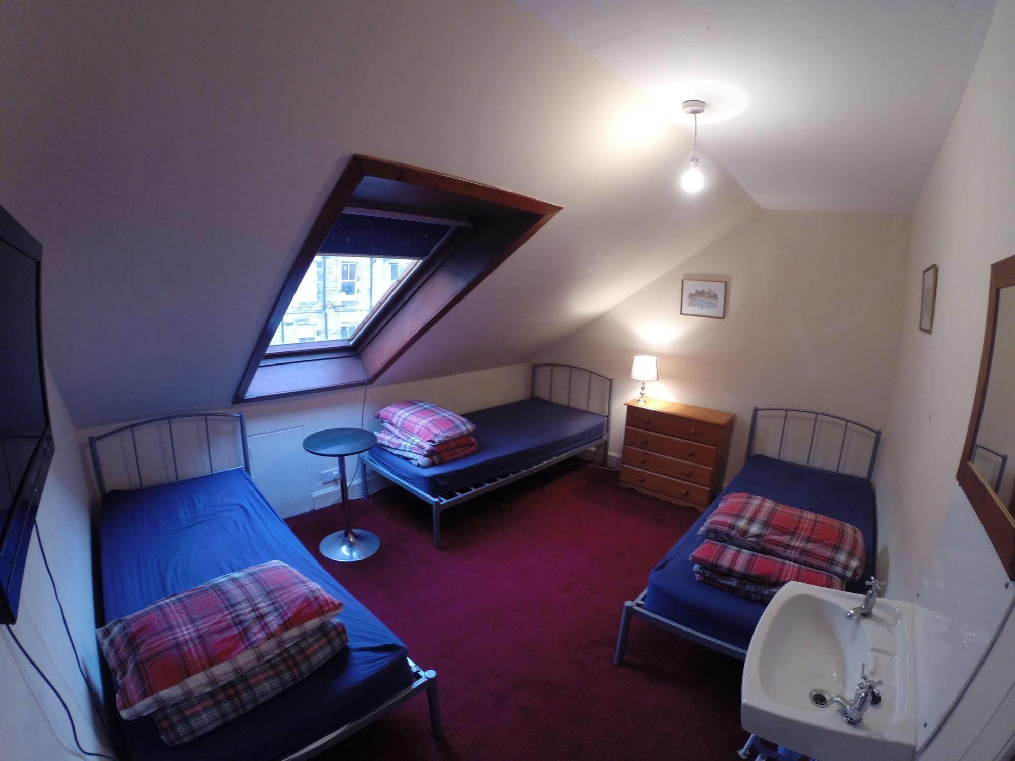 Хостел Argyle Backpackers Единбург Екстер'єр фото